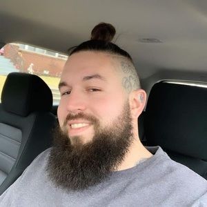 Meet your Posher, Ethan